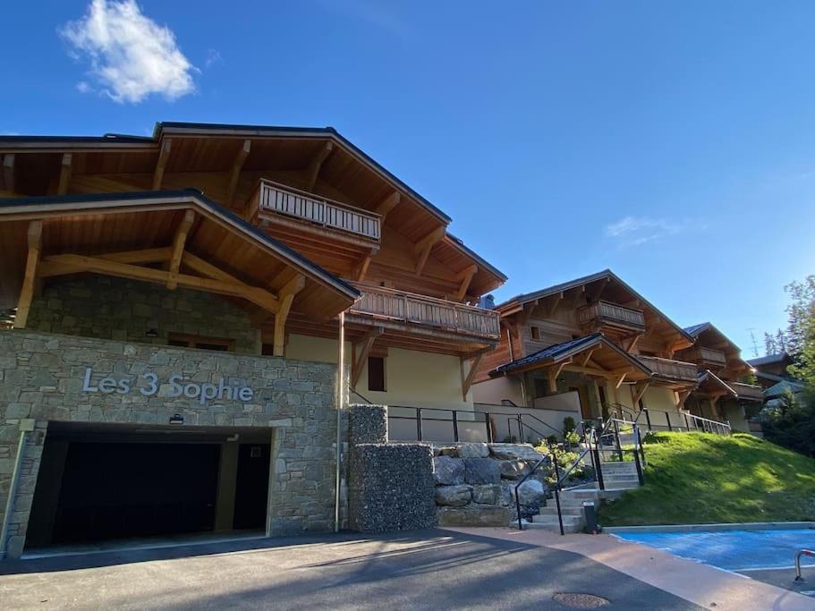 Gorgeous 2 Bedroom, 2 Full Bath, Ski In Apartment! Winner Of 2025 And 2024 Traveller Award! Морзін Екстер'єр фото