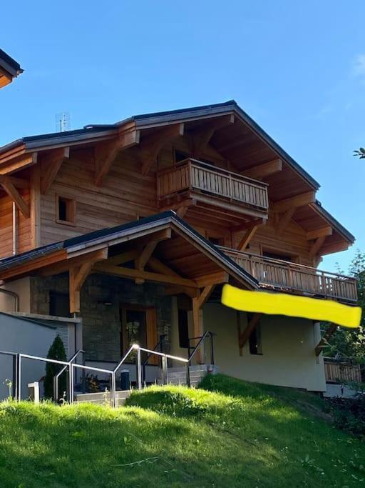 Gorgeous 2 Bedroom, 2 Full Bath, Ski In Apartment! Winner Of 2025 And 2024 Traveller Award! Морзін Екстер'єр фото